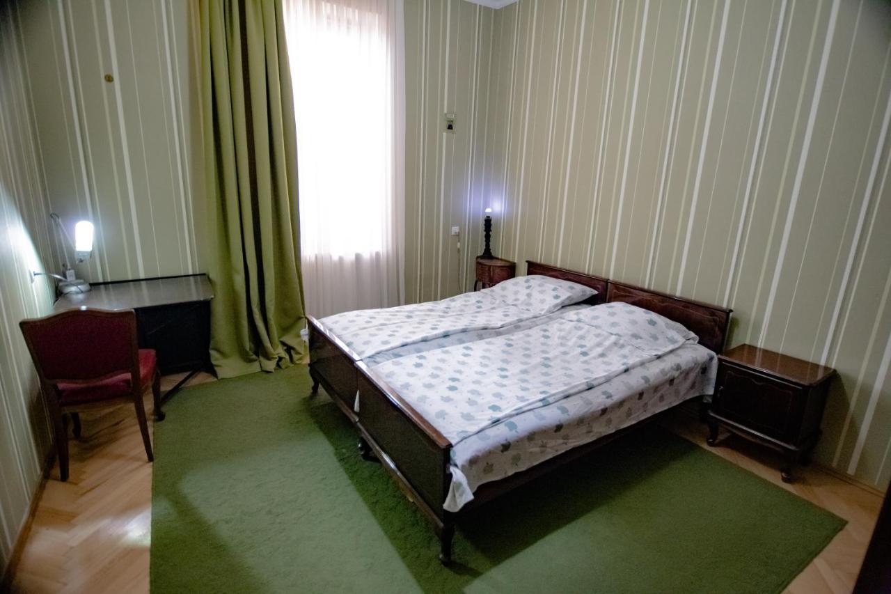 Qilimcha'S Guesthouse-Art Museum Telawi Zewnętrze zdjęcie